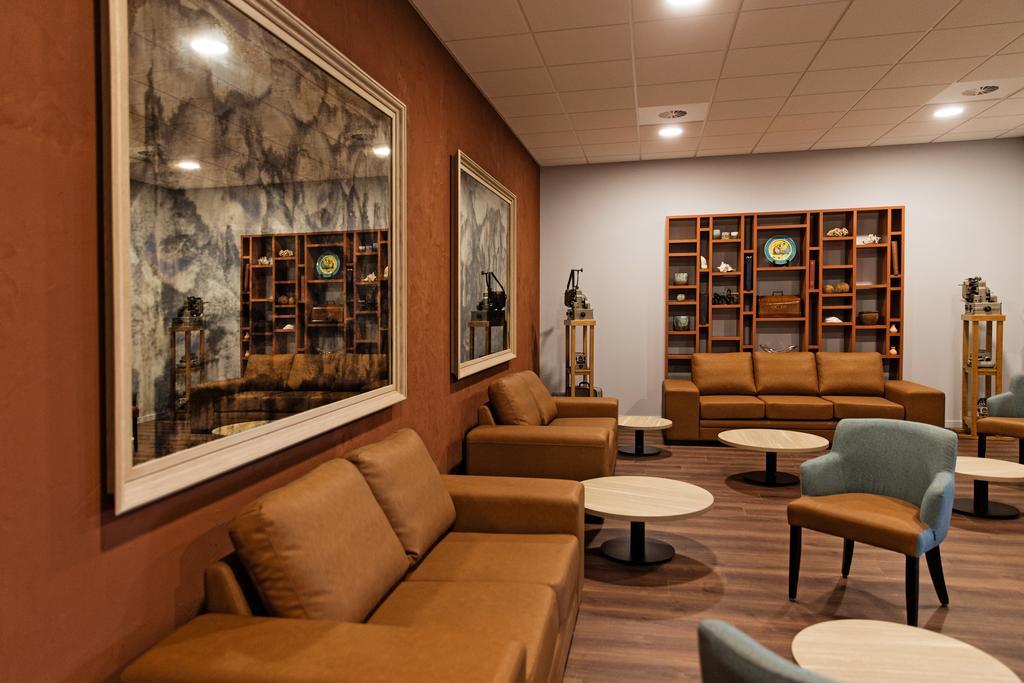 Antwerp Harbour Hotel Bagian luar foto
