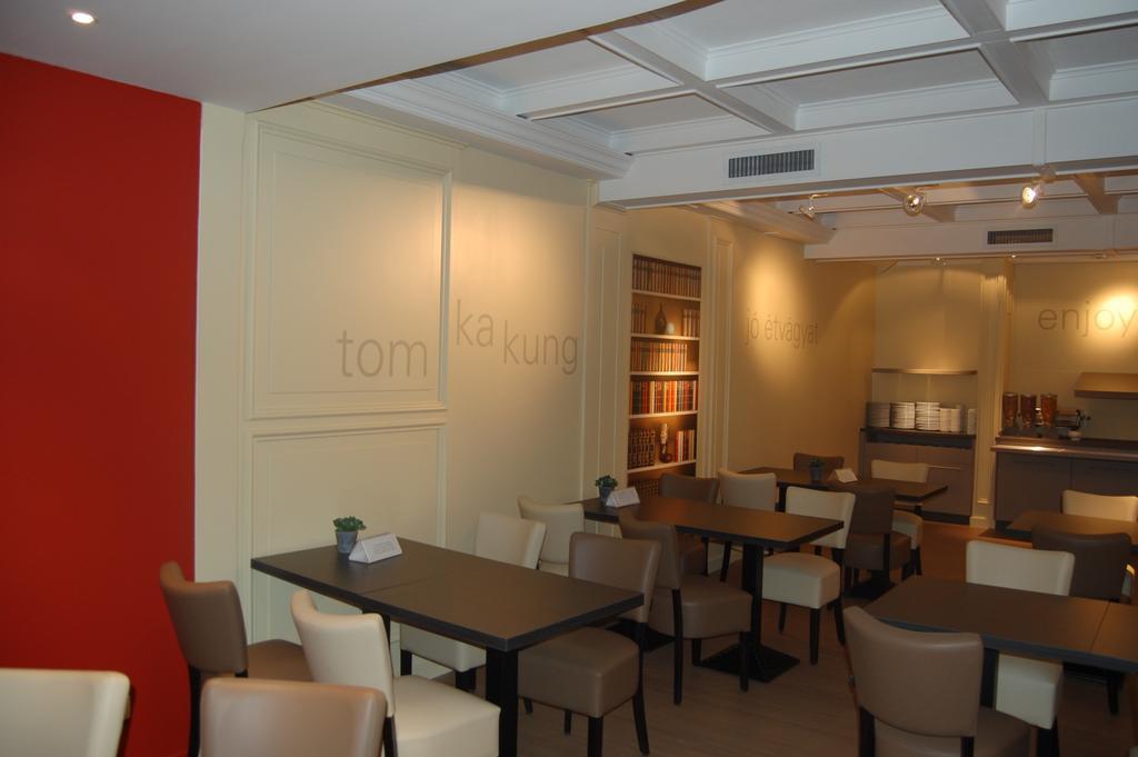 Antwerp Harbour Hotel Bagian luar foto