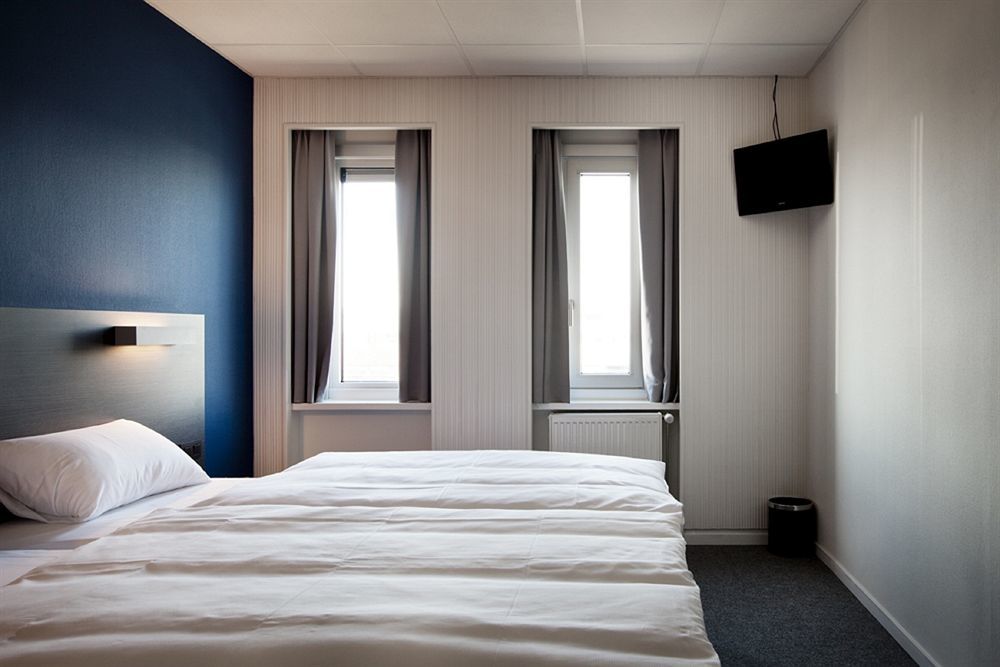 Antwerp Harbour Hotel Bagian luar foto