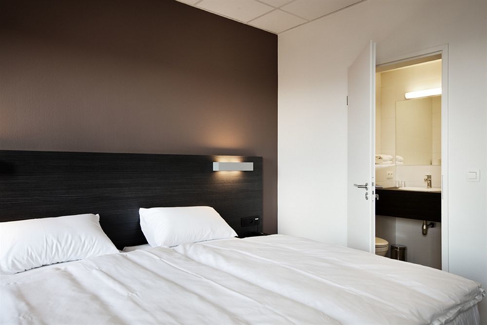 Antwerp Harbour Hotel Bagian luar foto